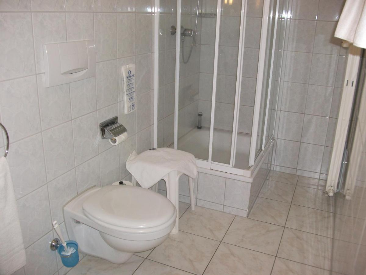 Hotel Am Wald -Garni- Elgersburg Room photo