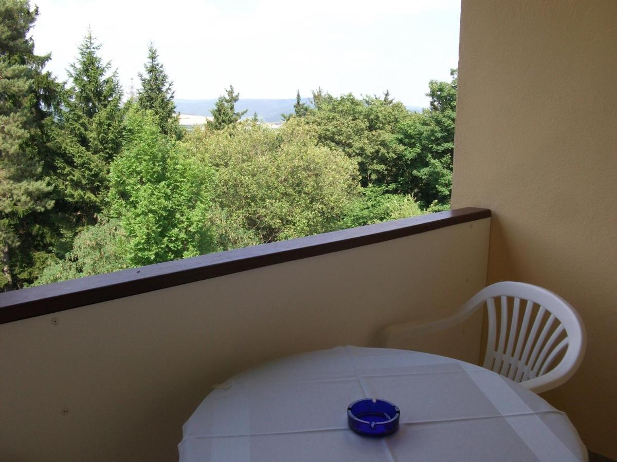 Hotel Am Wald -Garni- Elgersburg Exterior photo